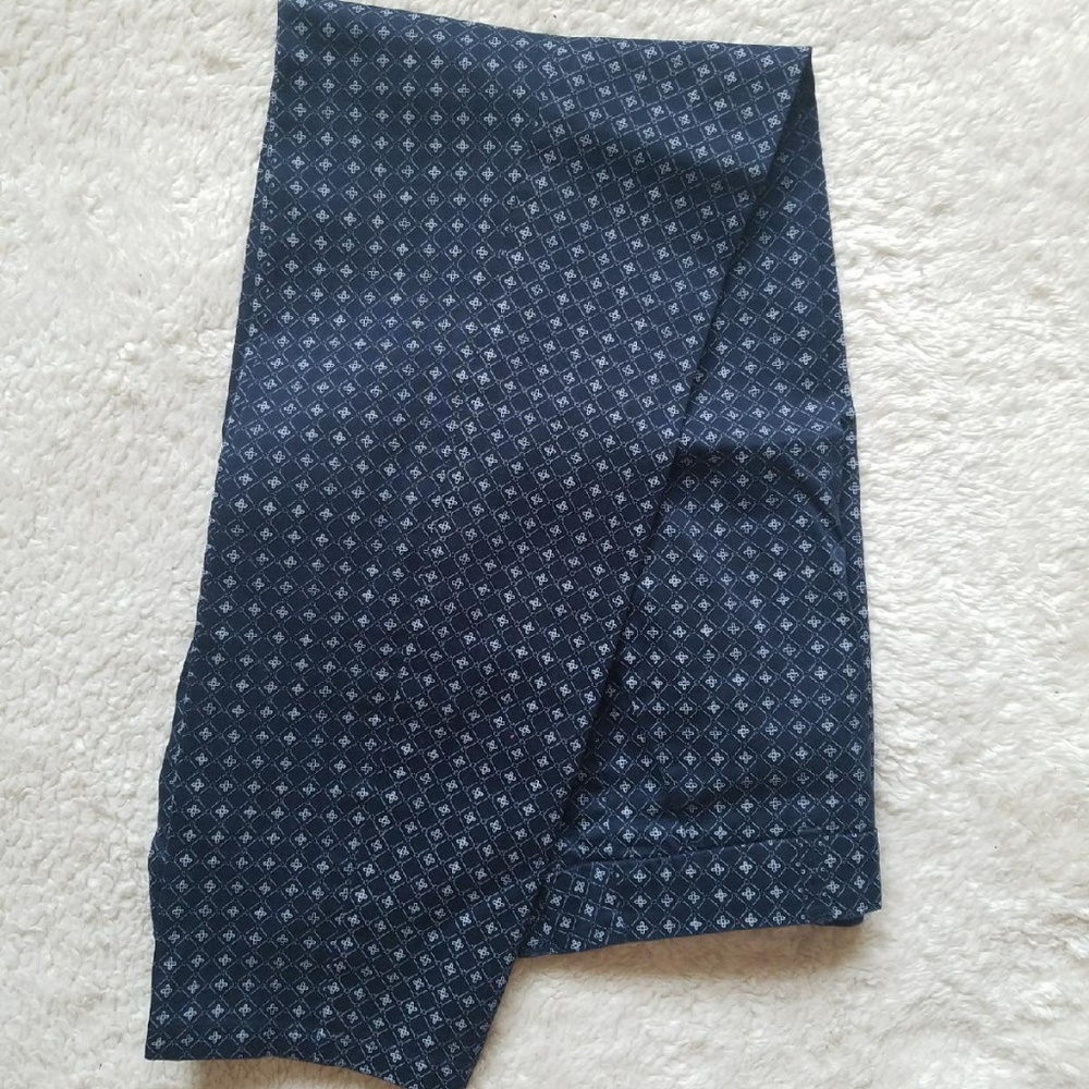 Dress Capri